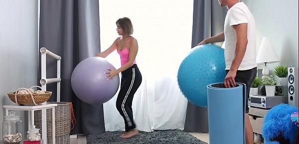  Teen with round butt assfucked and facialized after workout